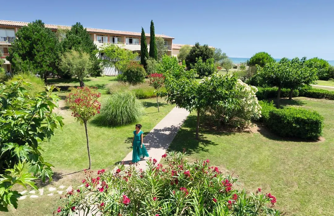 SOWELL RESIDENCES Les Sablons-1