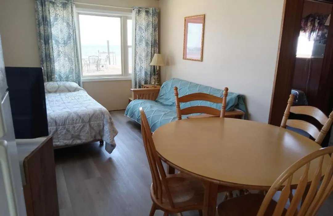 Pine Haven Beach Resort-1