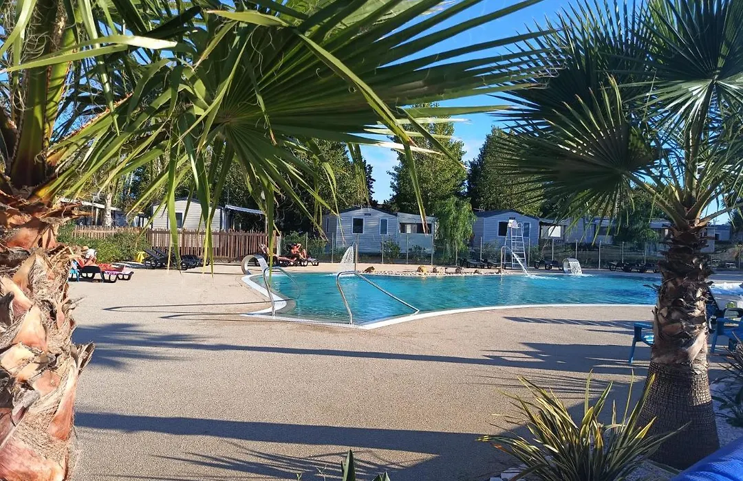 Camping 4 étoiles SIBLU les sables du midi-1