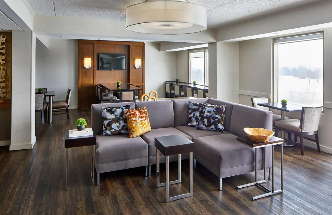 Detroit Metro Airport Marriott-1