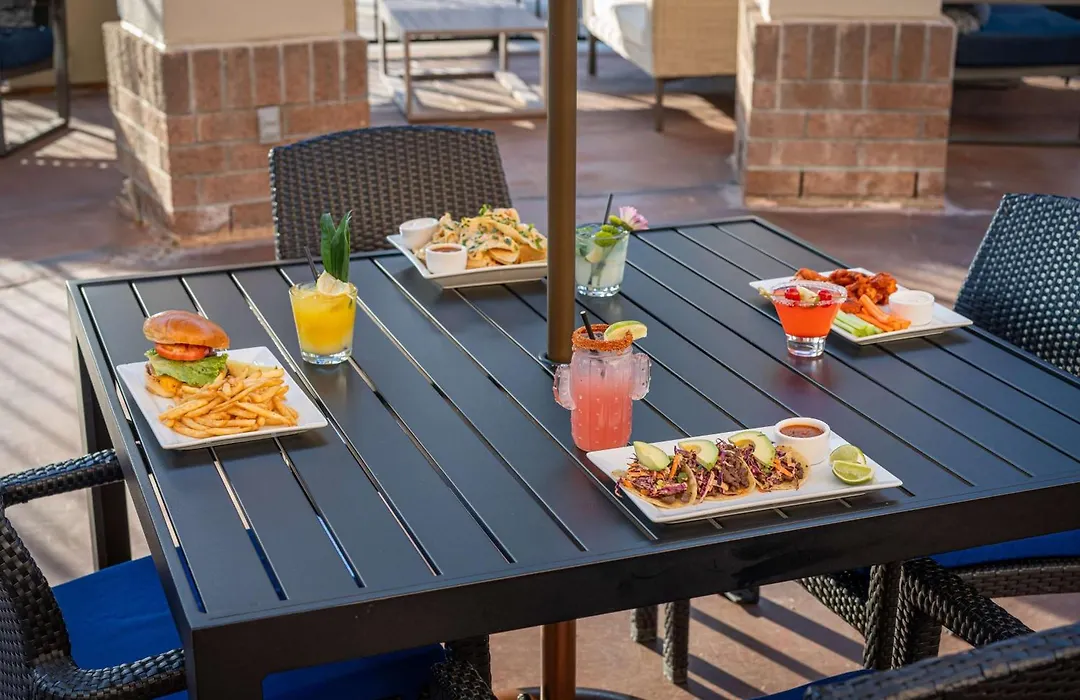 Hilton Garden Inn Scottsdale Old Town-1