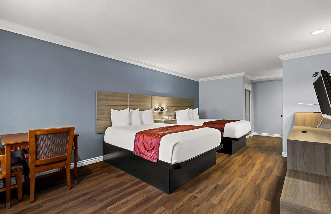Best Western Moreno Hotel & Suites-1