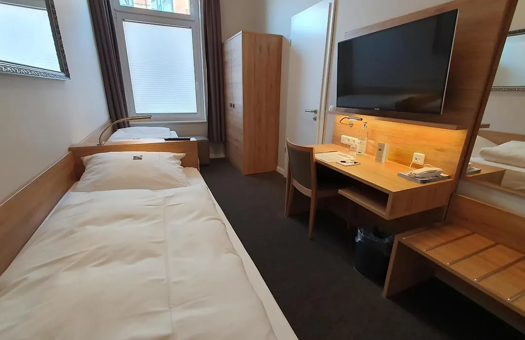 Hotel An der Altstadt-1