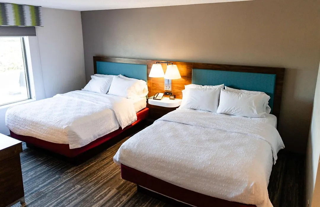 Hampton Inn & Suites Scottsbluff-1