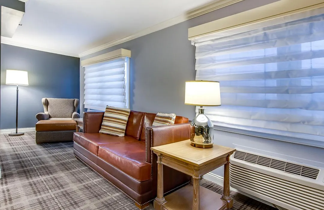 The Campbell House Lexington, Curio Collection By Hilton-1