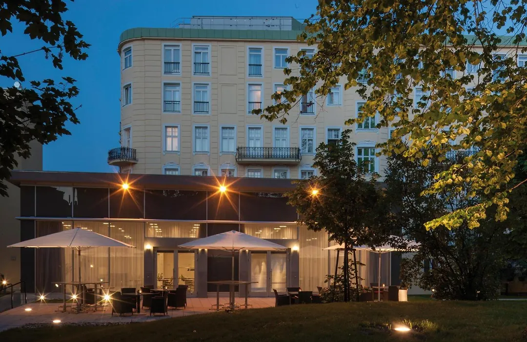 Austria Trend Parkhotel Schoenbrunn Wien-1