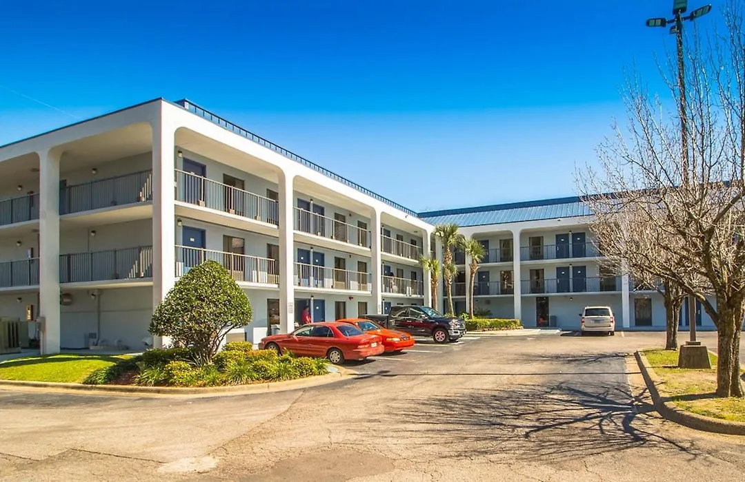 Sweet Dream Inn - University Park-1