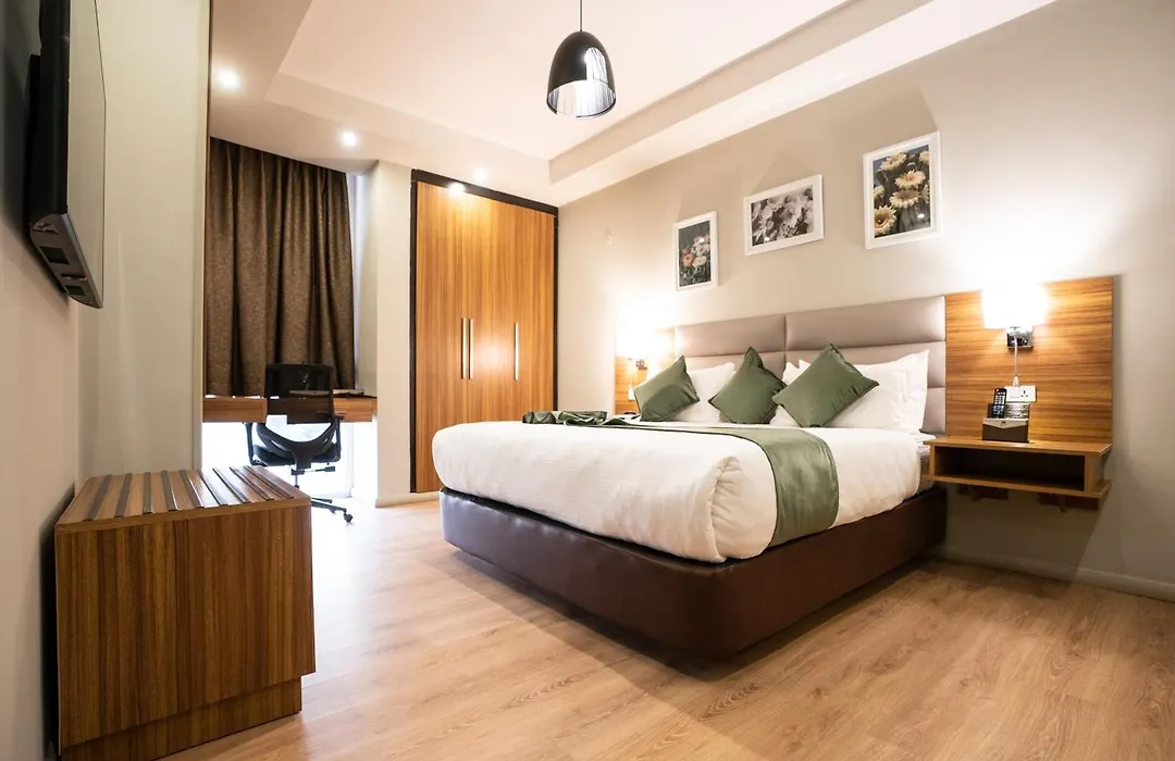 Monarch Hotel-1
