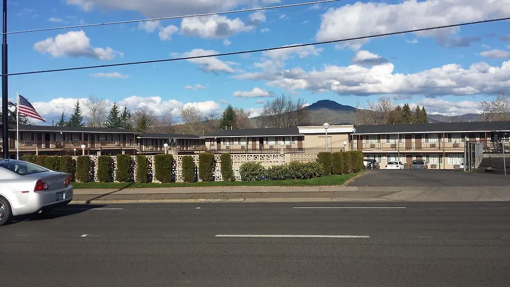 Rogue Valley Inn-1