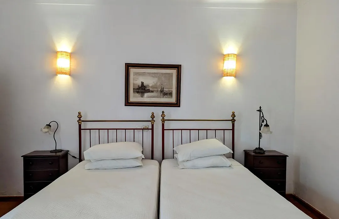 Hotel Solar De Monfalim-1