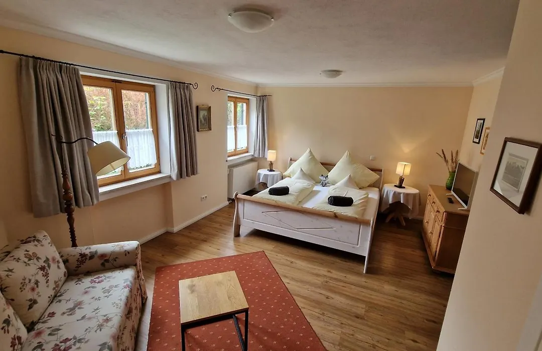 Hotel Ferienhaus Fux-1