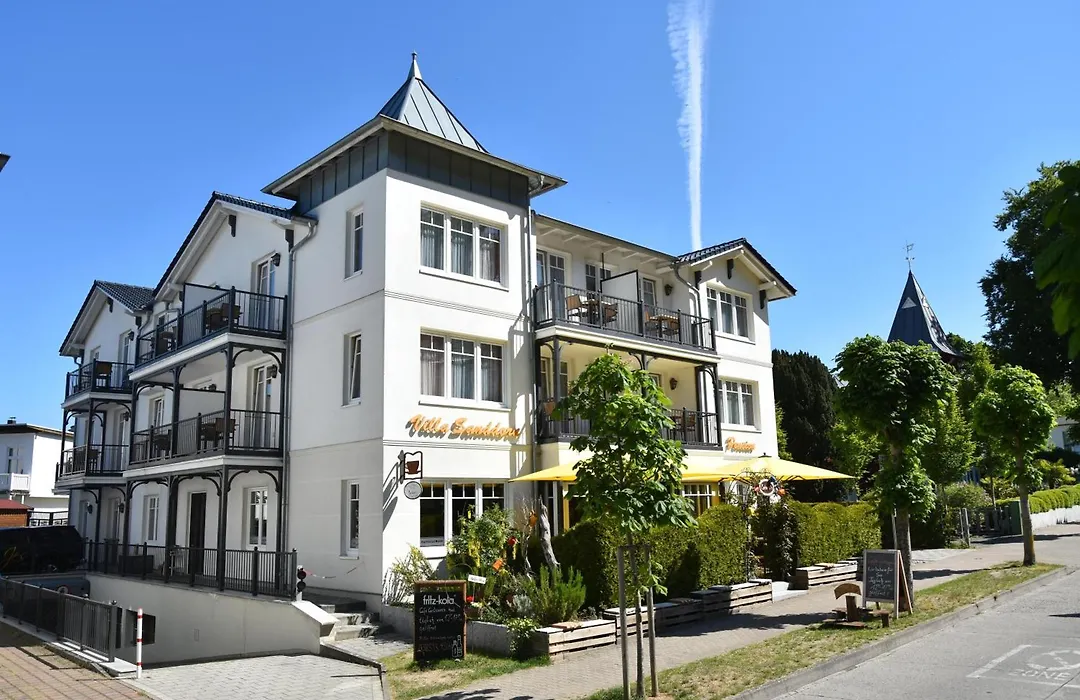 Pension Sanddorn Mit Cafe Carlssons-1