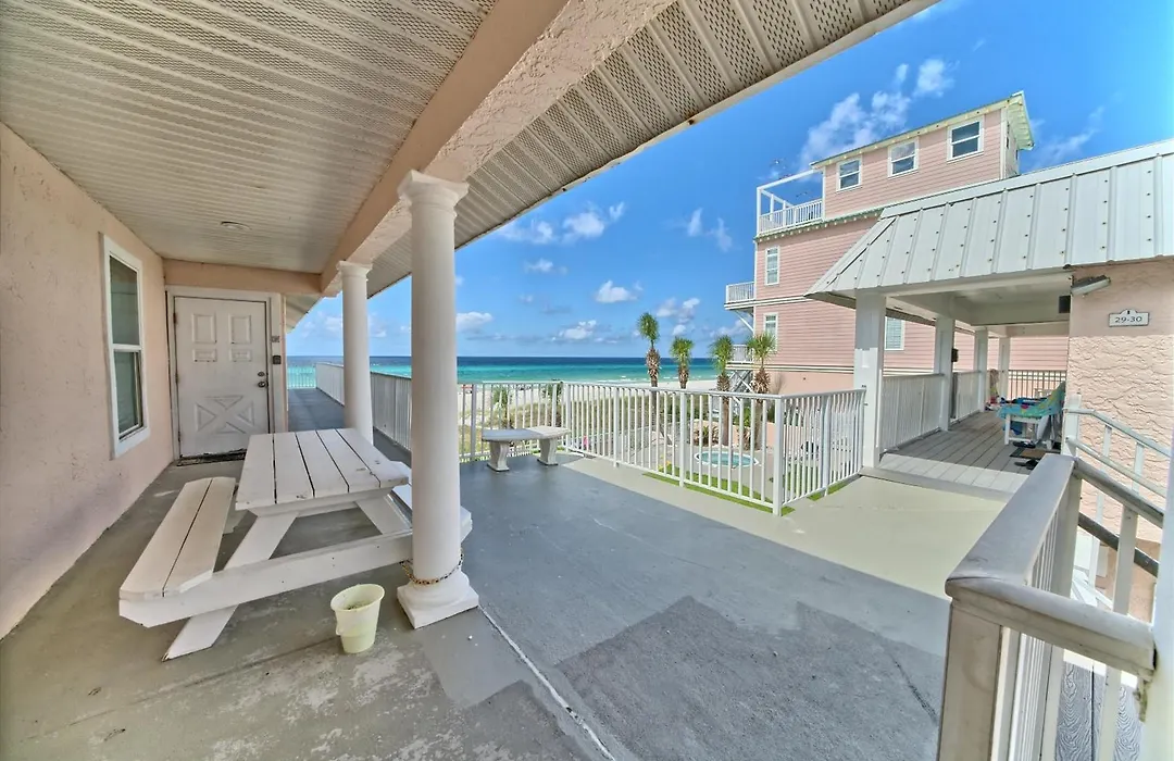 Pineapple Villas-1