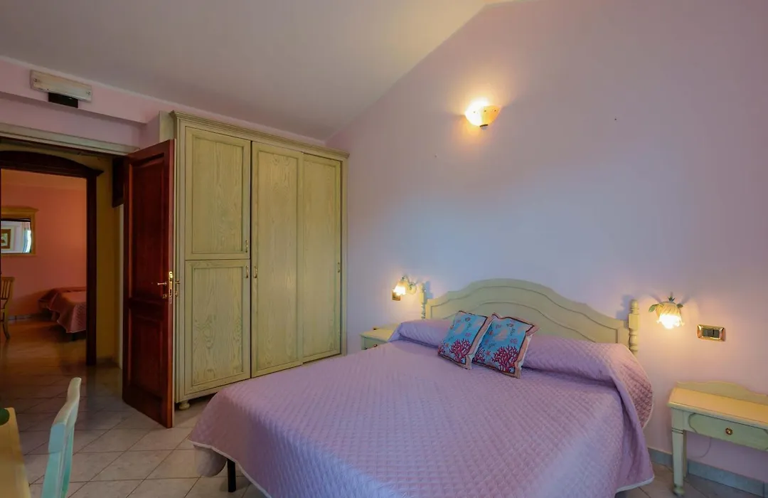 Hotel Solanas-1
