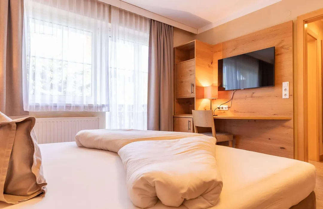 Hotel Castel - pure Lebensfreude-1