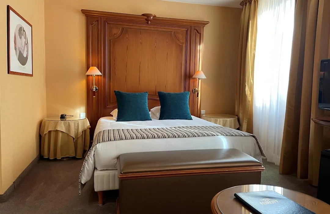 Hôtel EUROPE-1