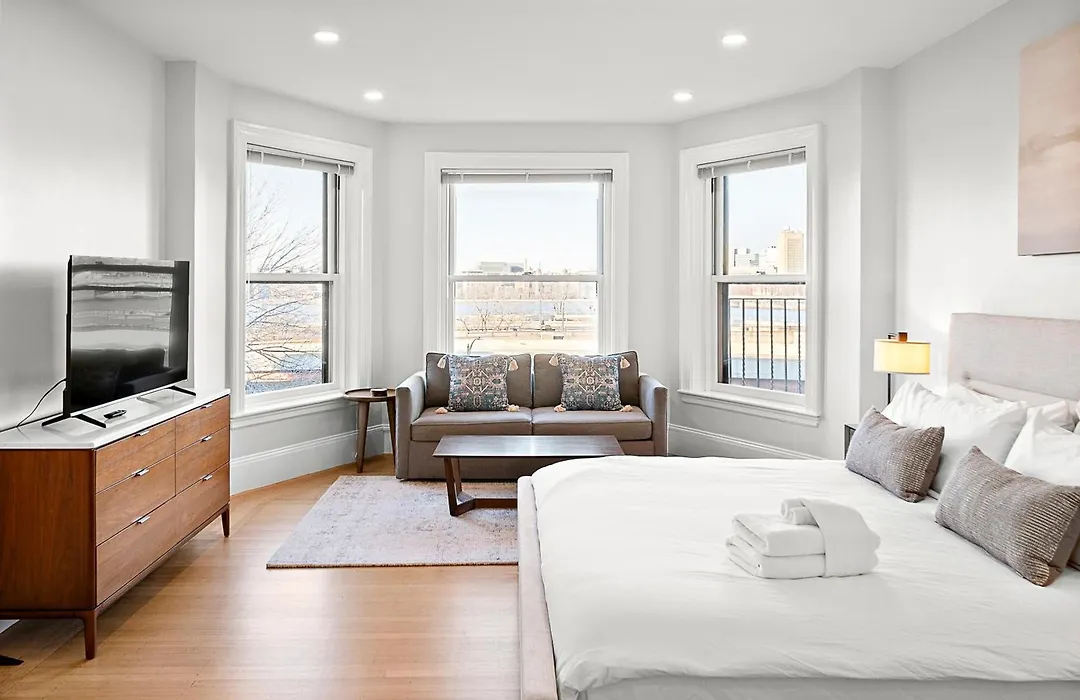 Charlesgate Suites-1