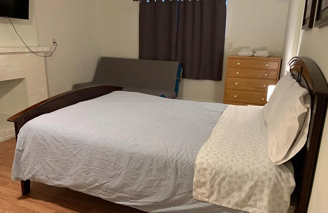 Brighton Guesthouse-1