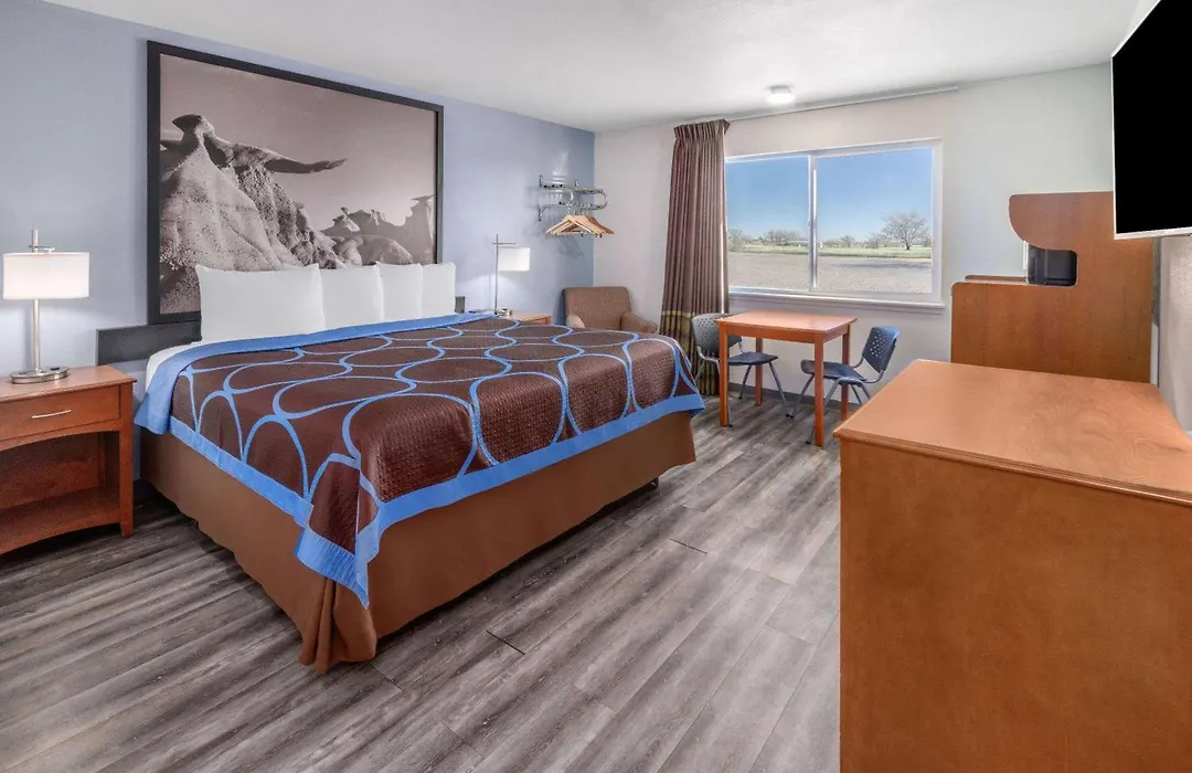 Super 8 By Wyndham Clayton-1