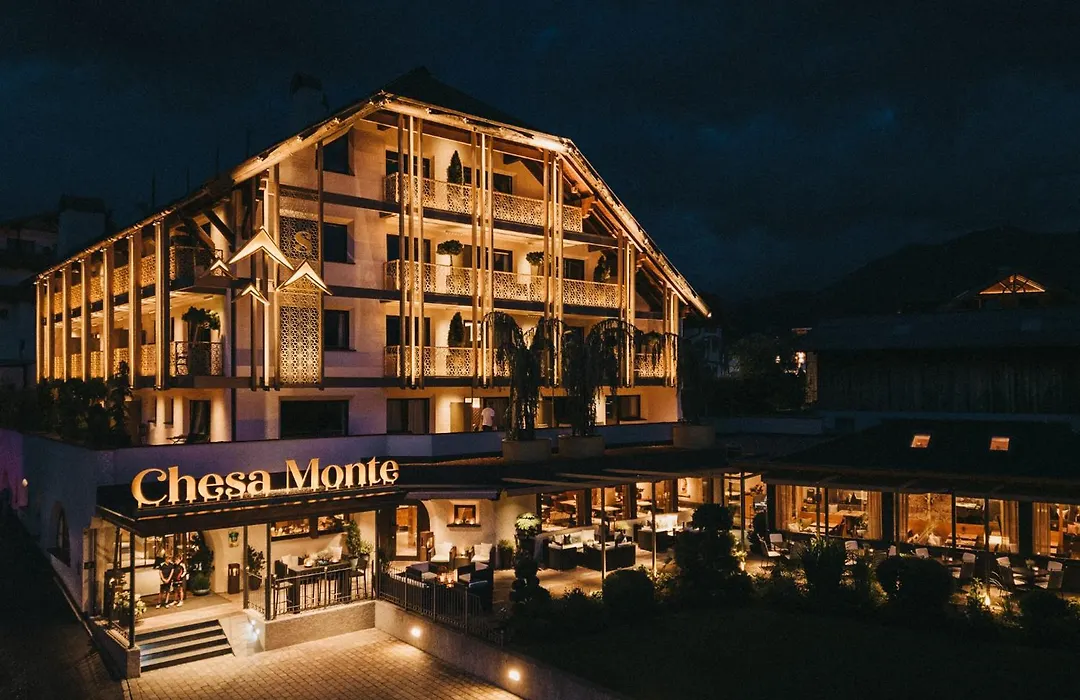Hotel Chesa Monte 4Sterne Superior-1
