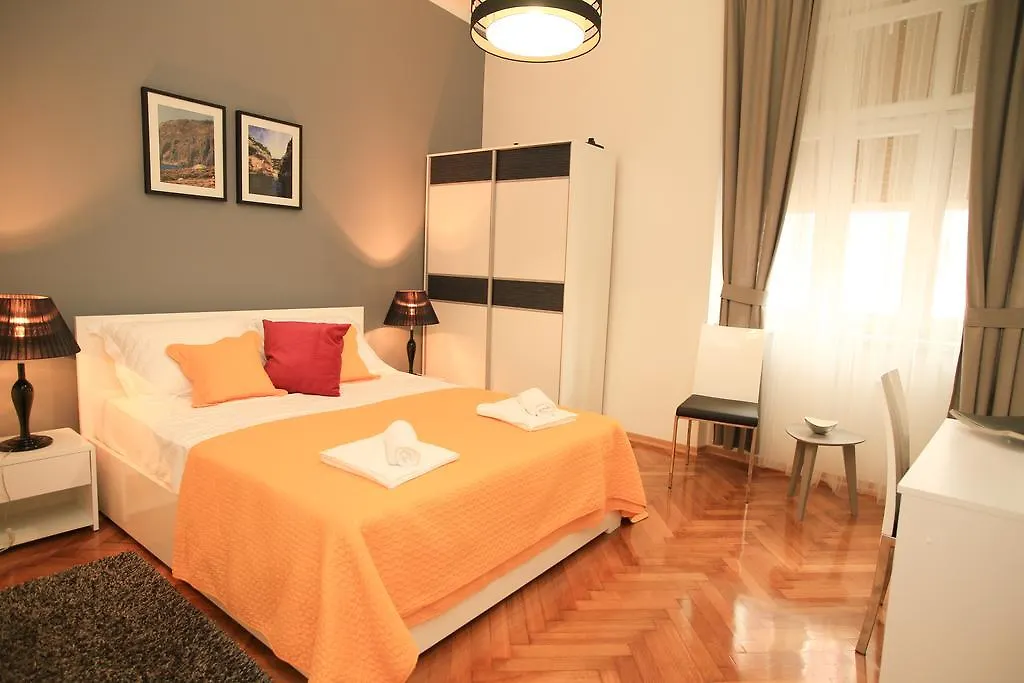 Contarini Luxury Rooms-1