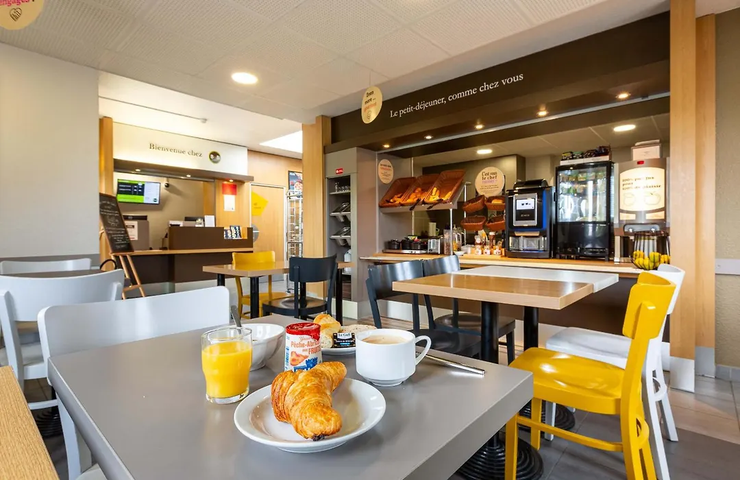 B&B HOTEL CHARTRES Le Coudray-1