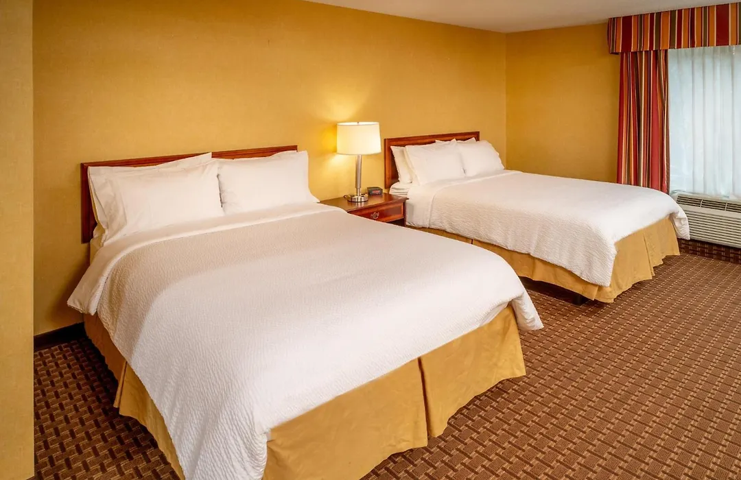 Holiday Inn Express And Suites Hazard By Ihg-1