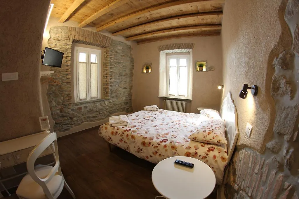 Locanda Vecchia Osteria-1