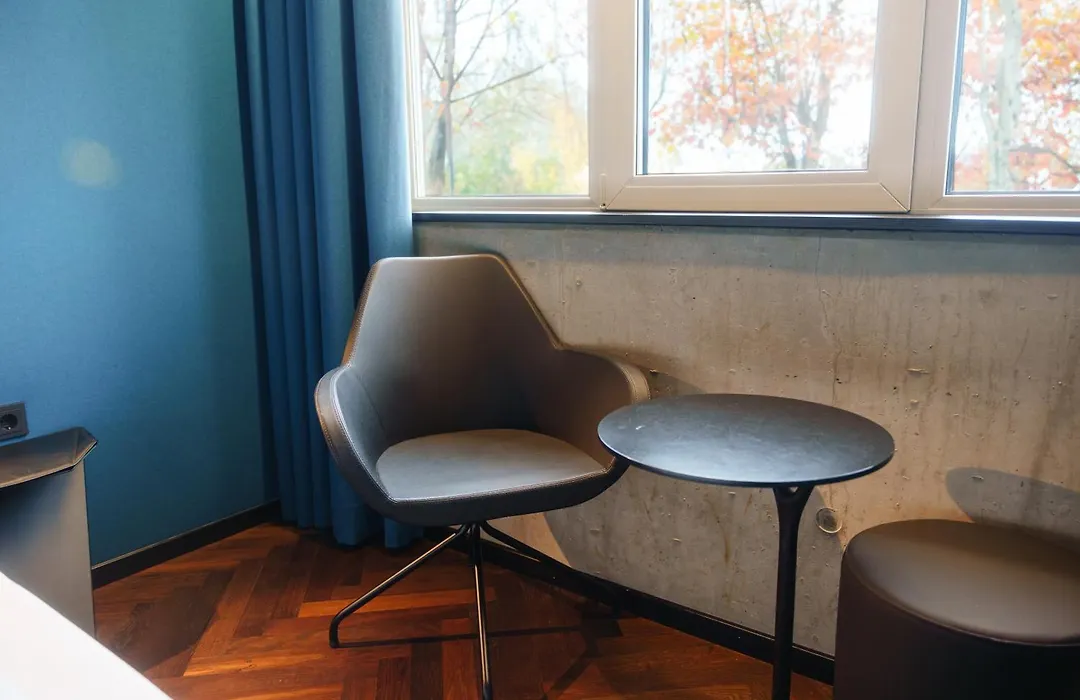 Roomreich-1