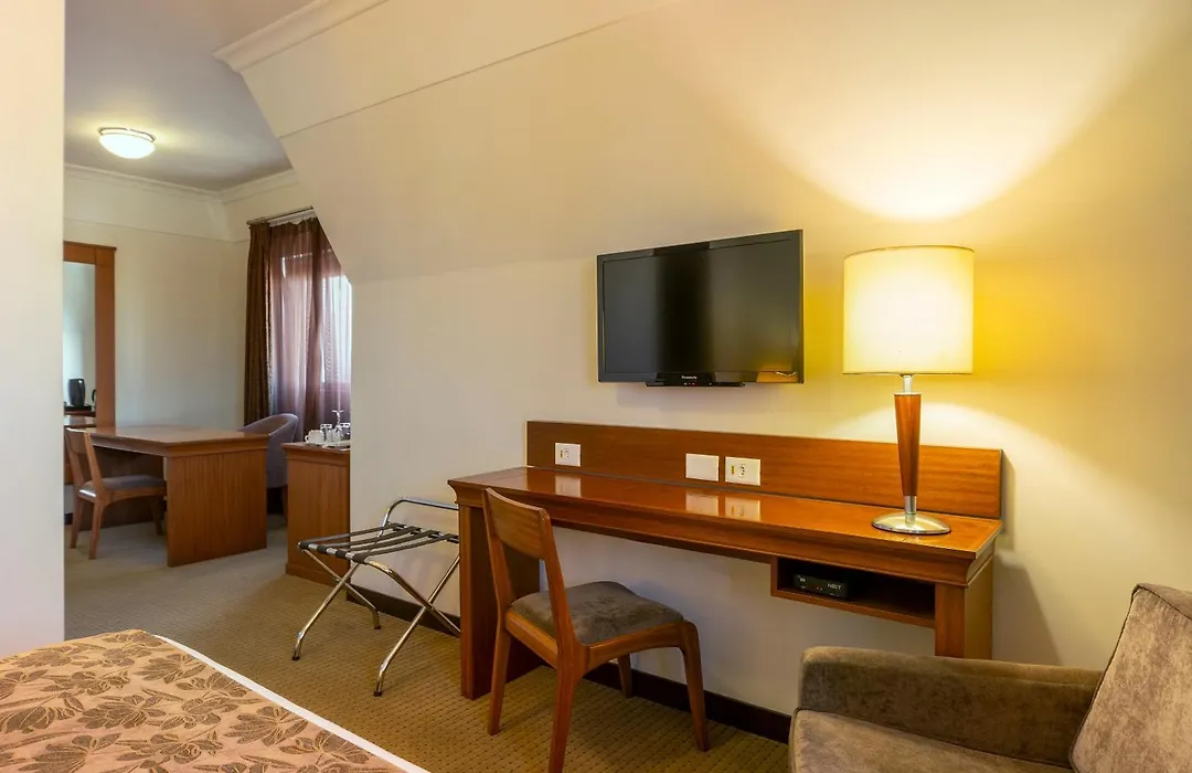 Hotel Laghetto Villa Moura-1