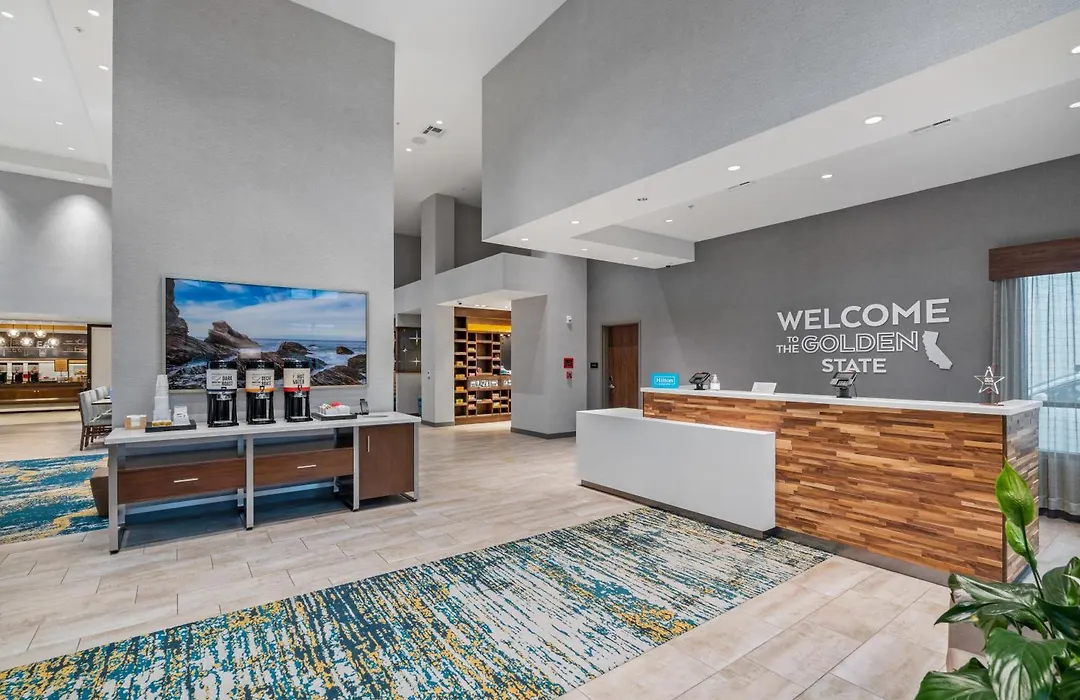 Hampton Inn Morro Bay-1