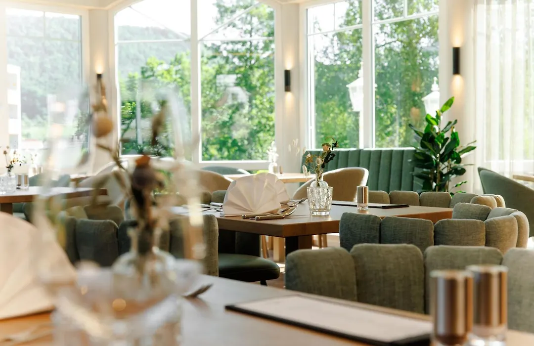Wellnesshotel Sanct Bernhard-1