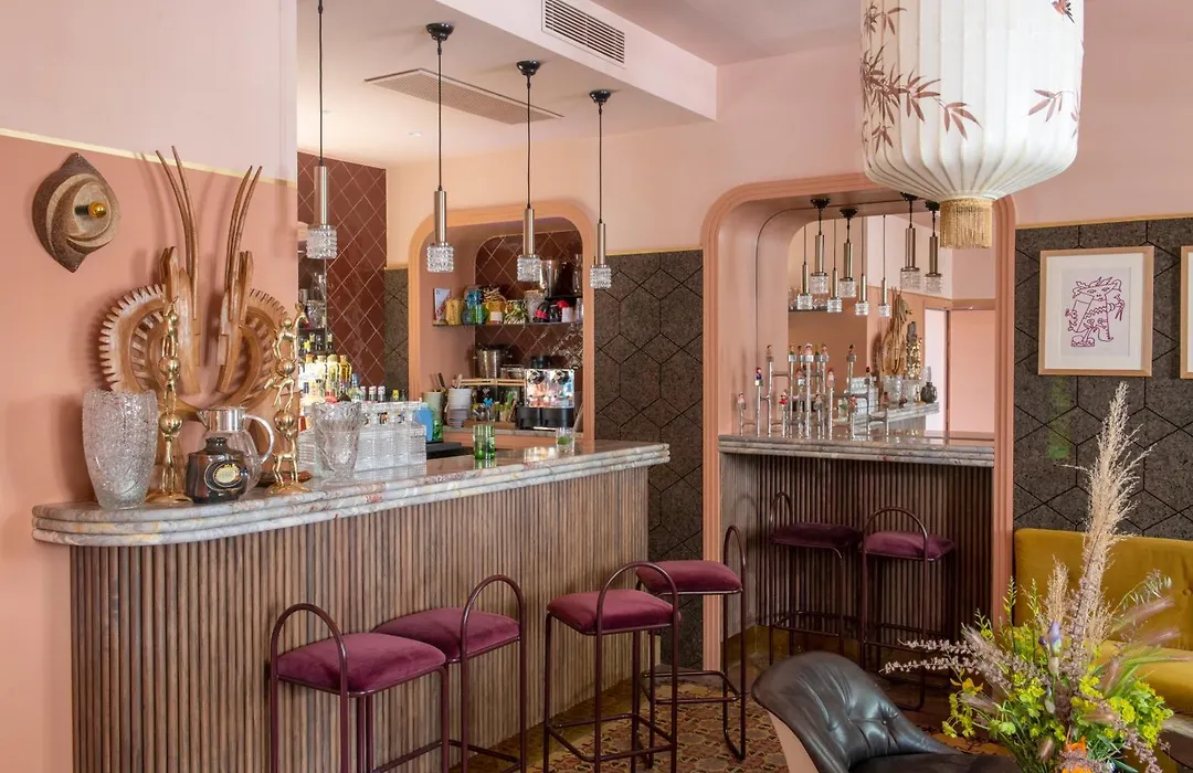 Le petit hotel-1