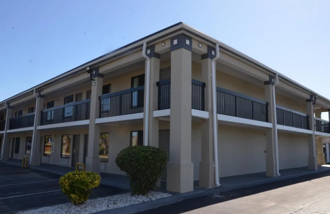 Baymont Inn-1
