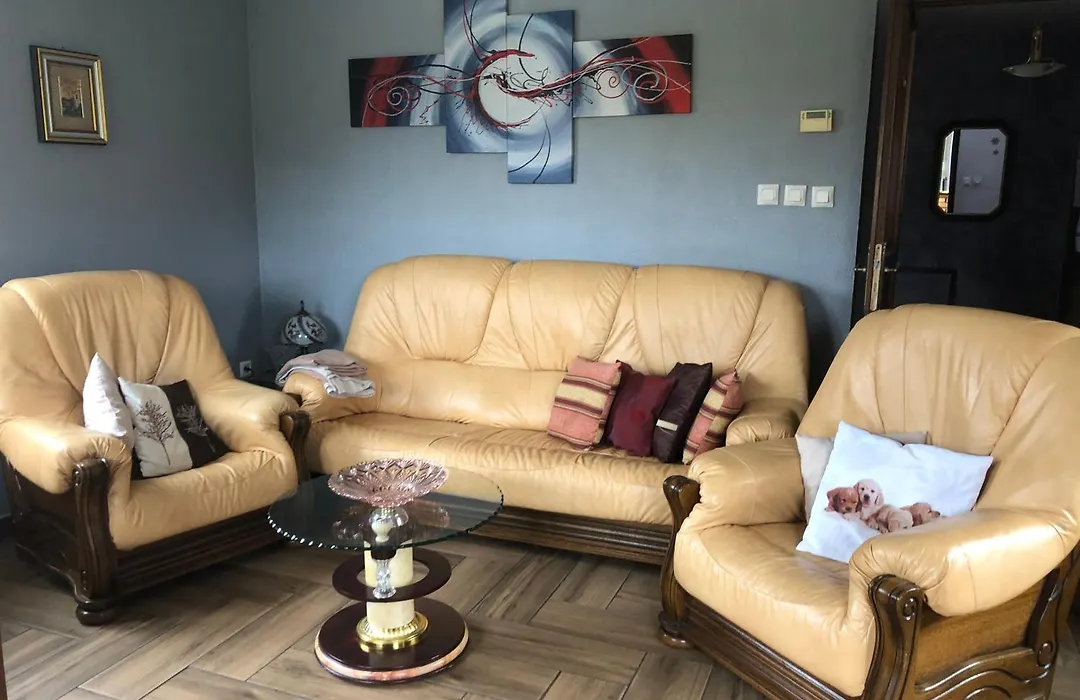 Maison D'Hotes Au Pied Du Chateau-1