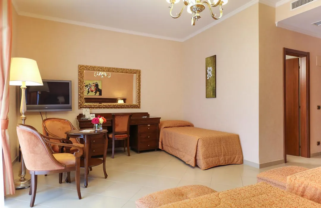 Hotel Federico II-1