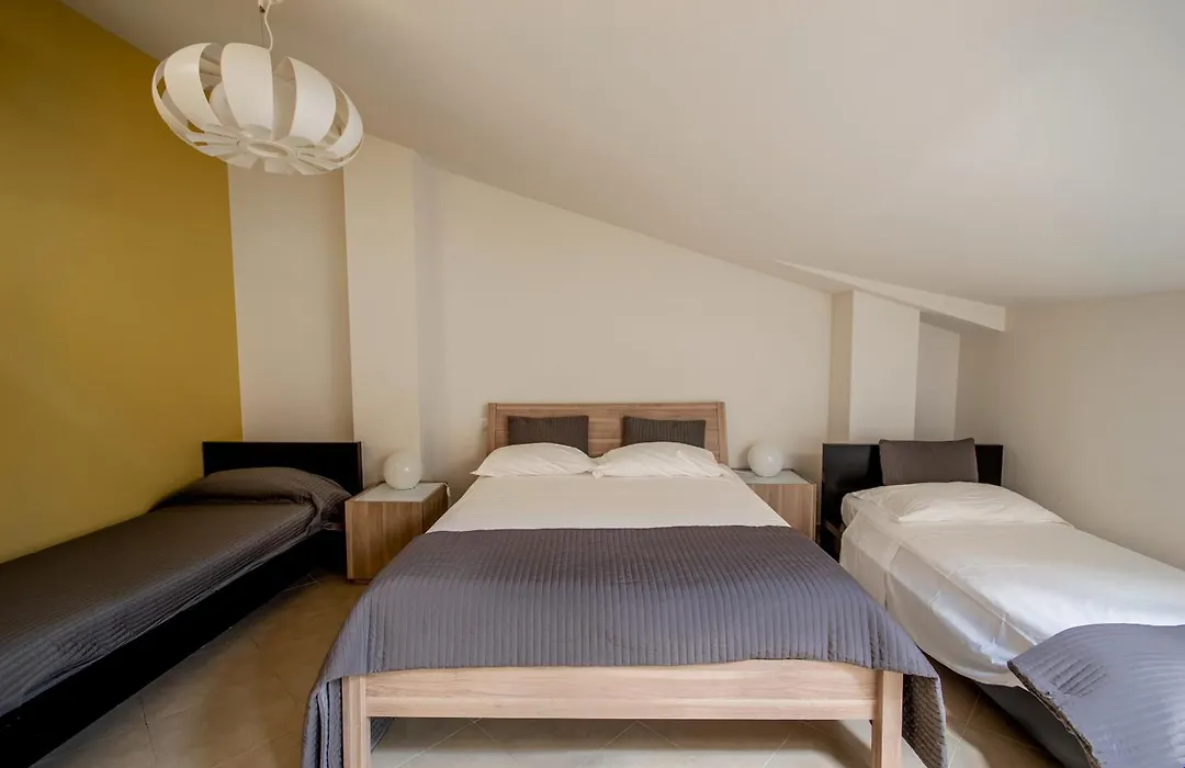 La Scivola Rooms-1