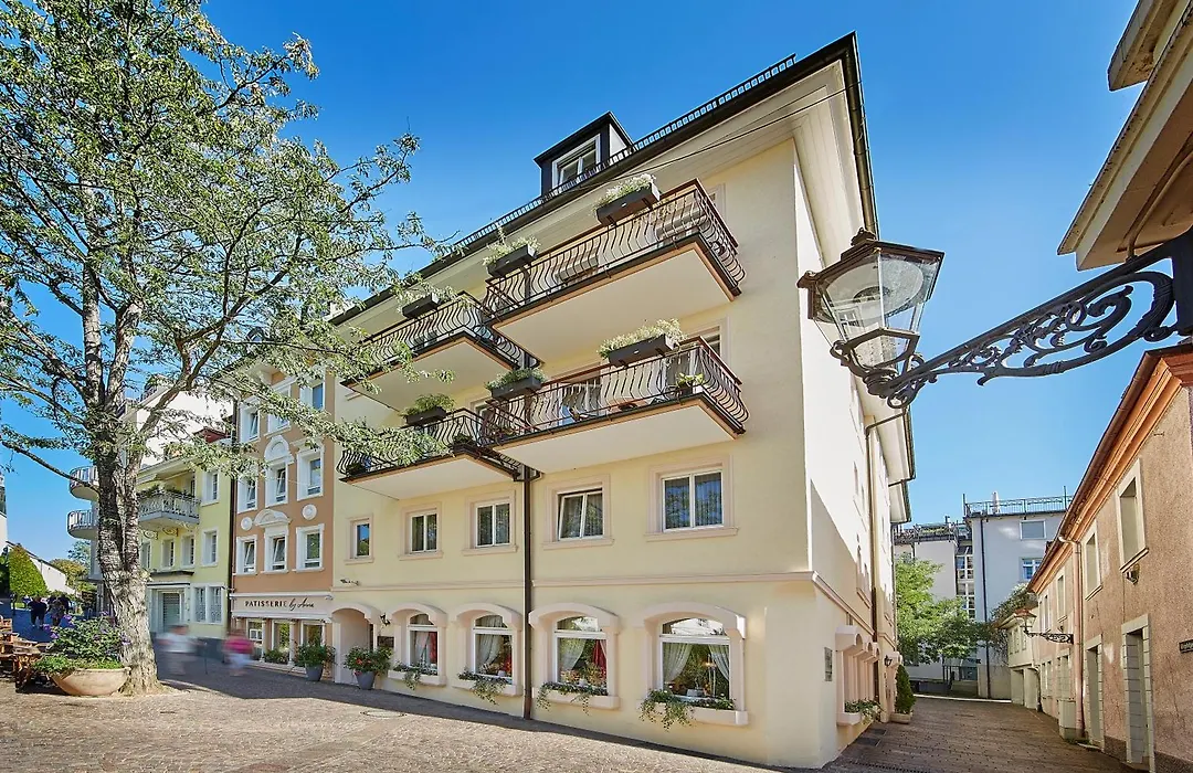 Hotel Beek By Anna-1