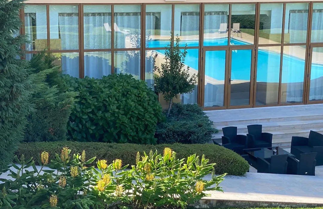 Hotel Sj-1