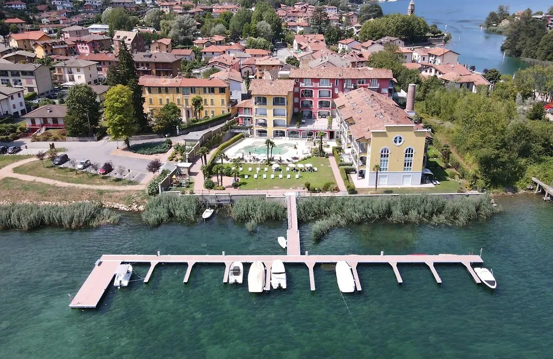 Yachting Residence - Private Dock, Lake Access & Spa-1