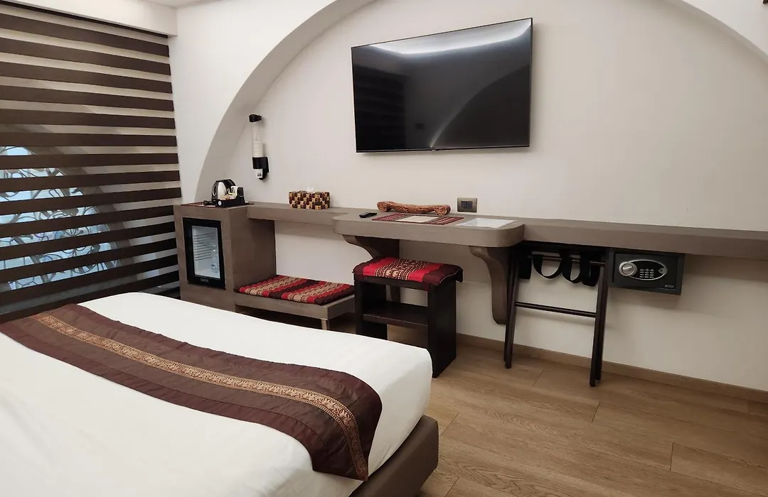 Arcadian Suite&Rooms-1