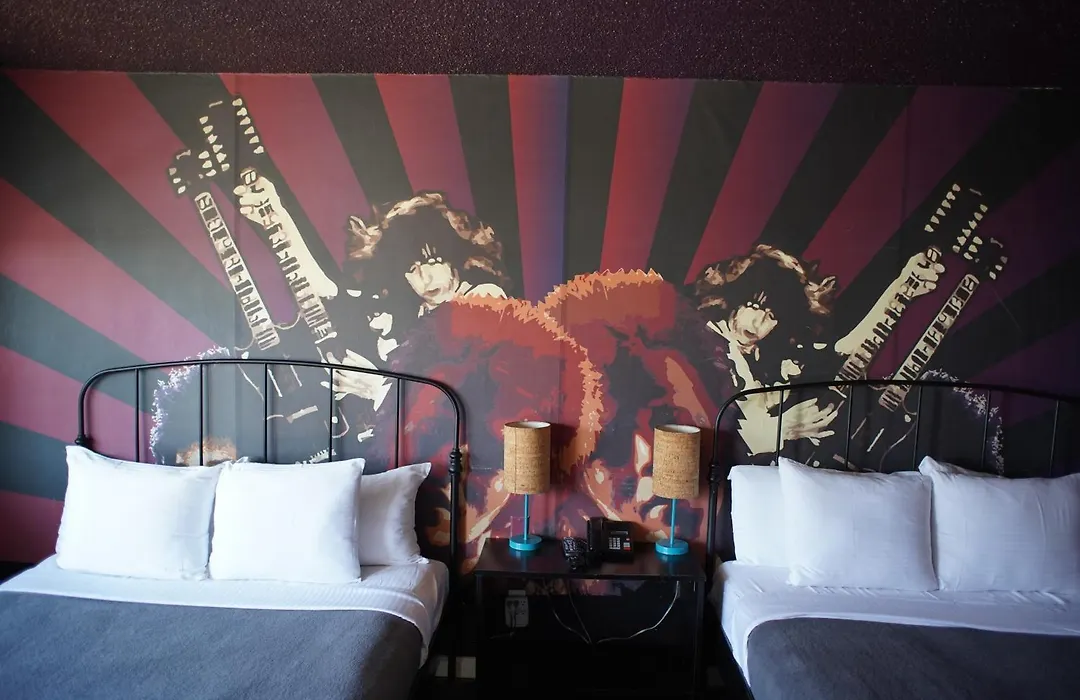 Huntington Surf Inn-1