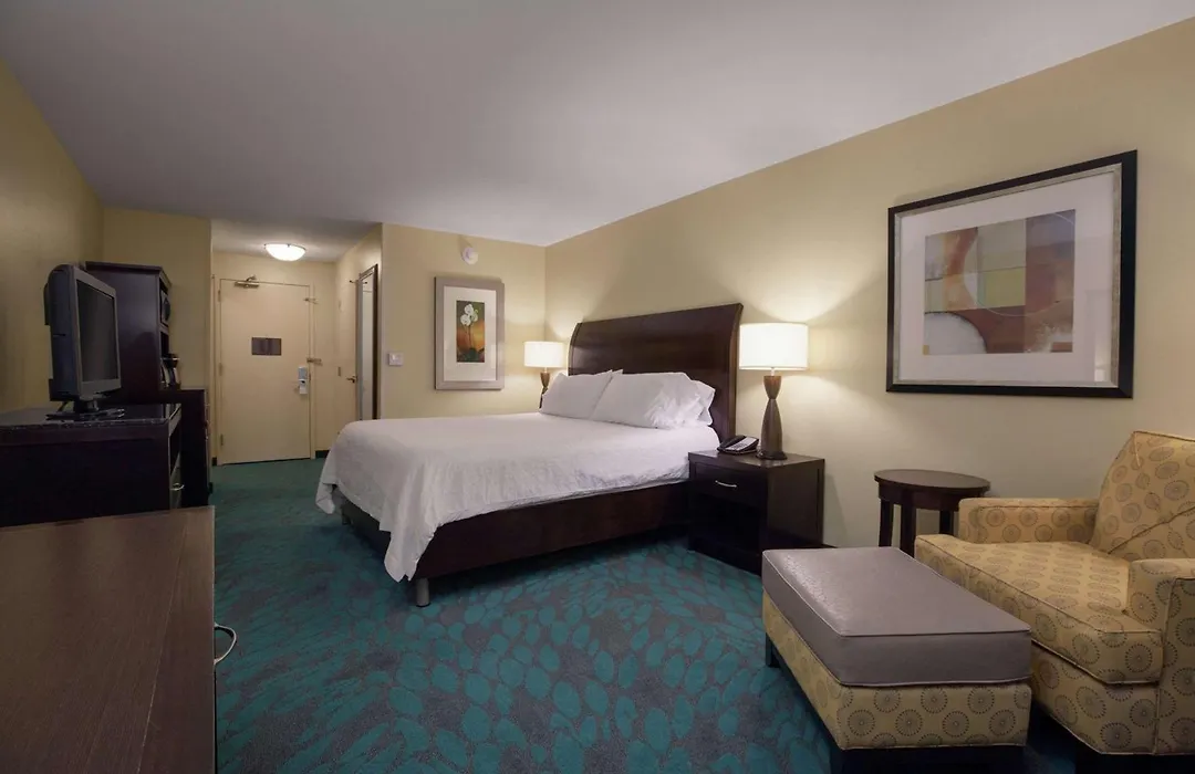 Hilton Garden Inn Fargo-1