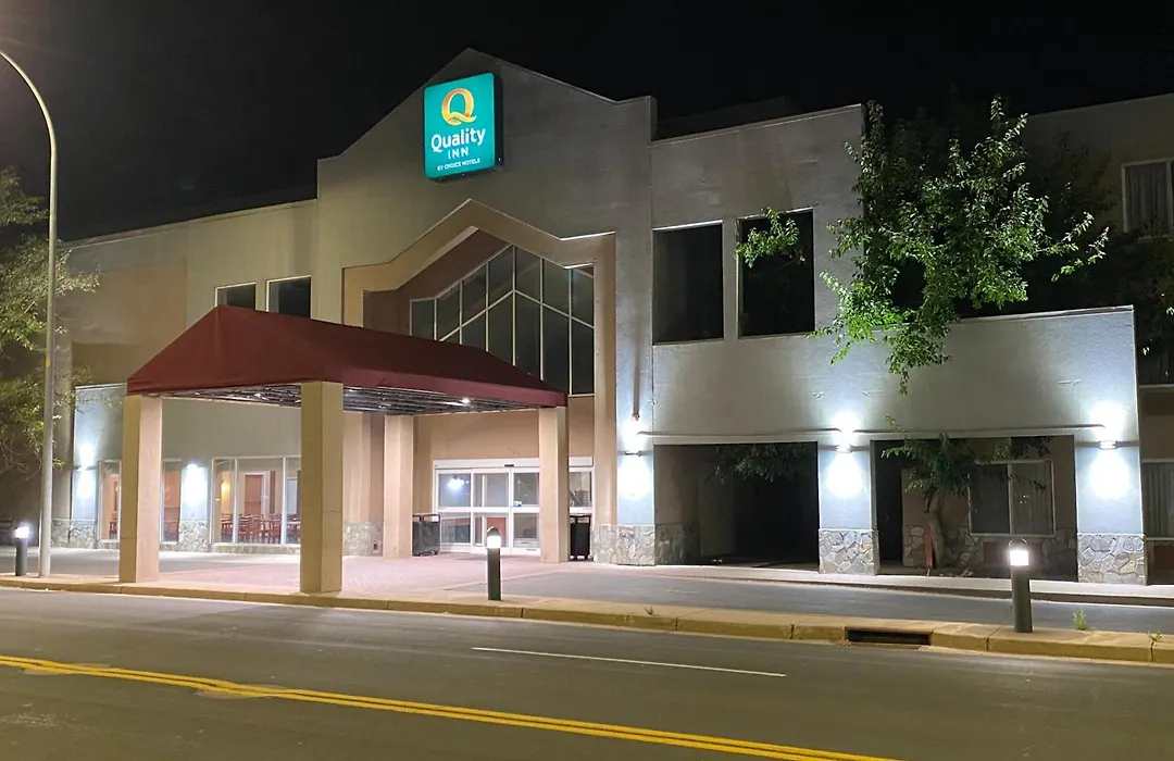 Quality Inn And Conference Center Greeley Downtown-1
