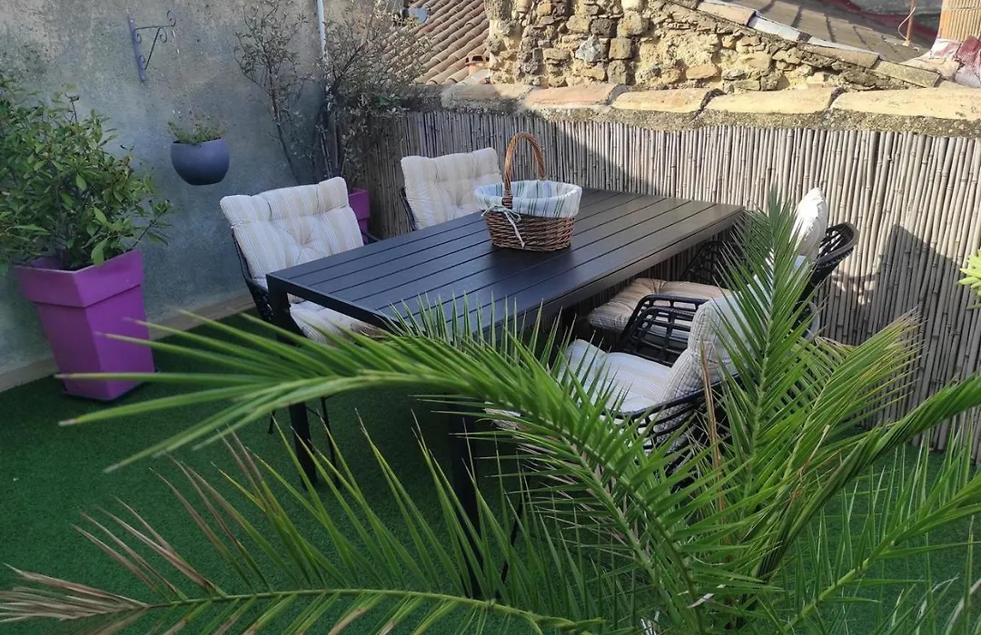 Gite Urbain Les Jardins De La Meyne-1