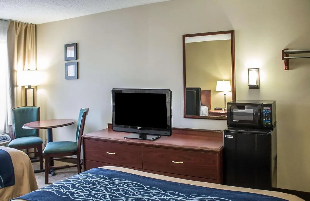 Comfort Inn-1