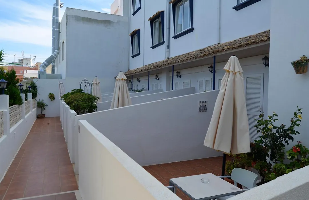 Hostal Blayet - Hostal Automatizado-1