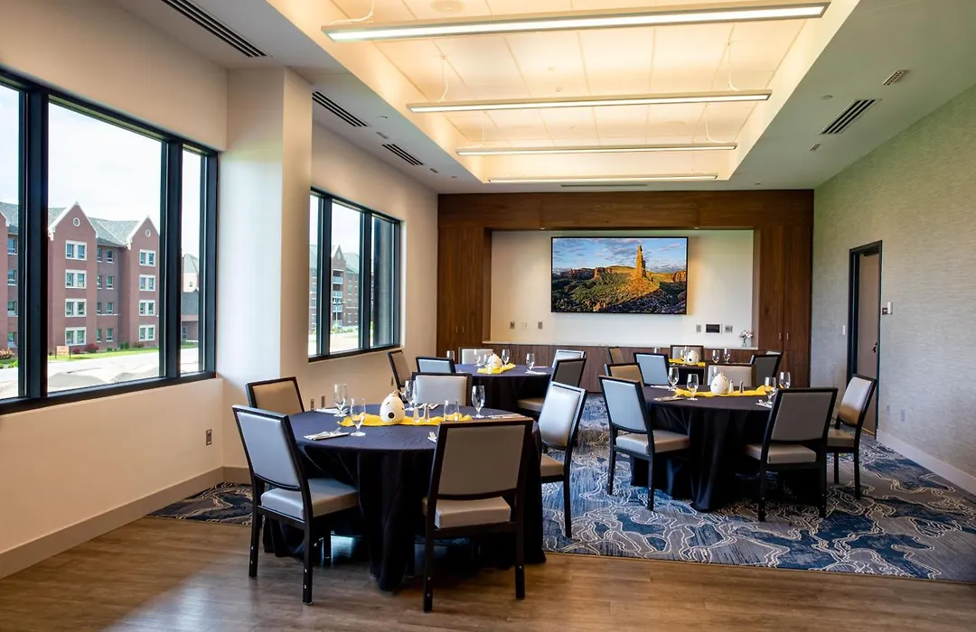 Hotel Maverick-1