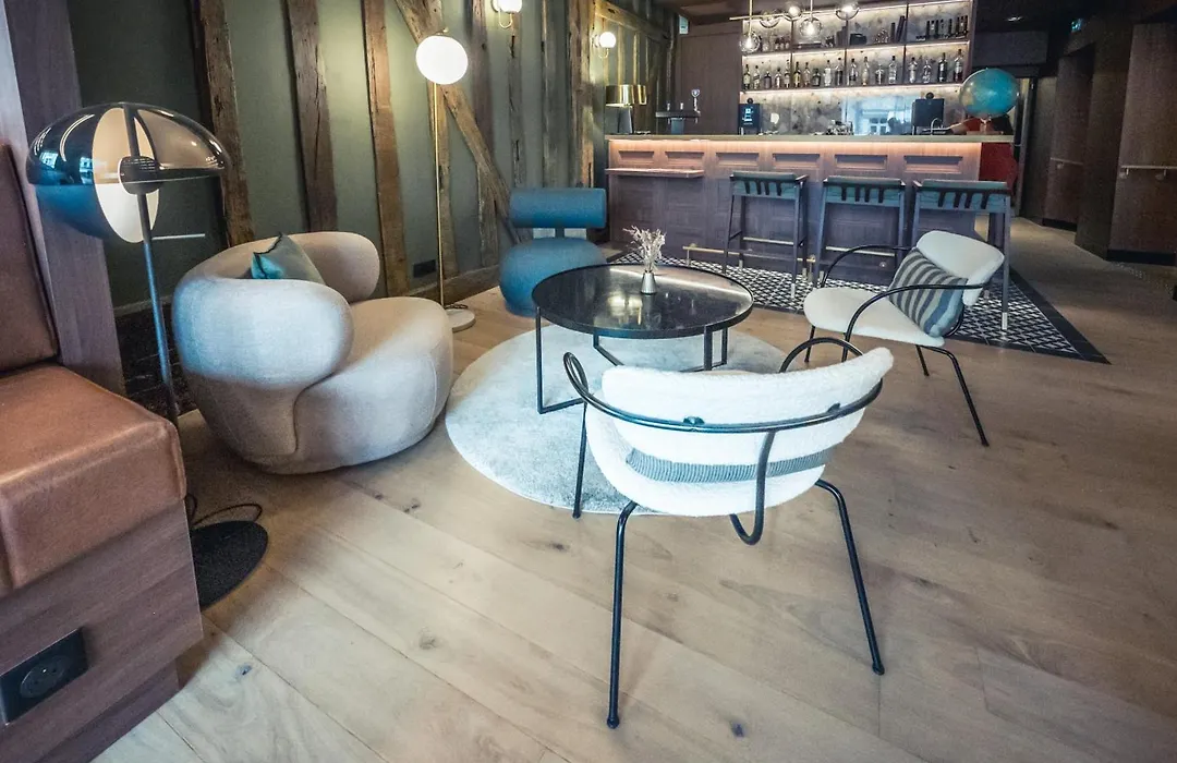 Best Western Premier de La Poste&Spa-1