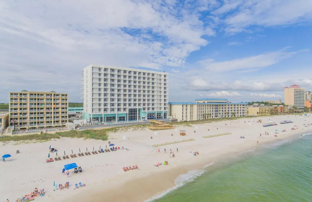 Hampton Inn & Suites Panama City Beach-Beachfront-1